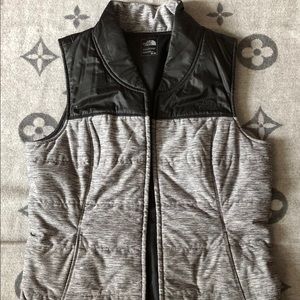 Women’s North Face Pseudio vest